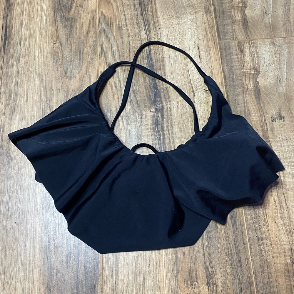 super cute black bathing suit🖤